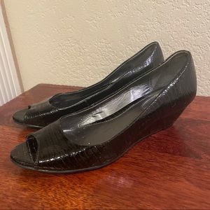 Alfani Step ‘N Flex Black Wedge Sandals